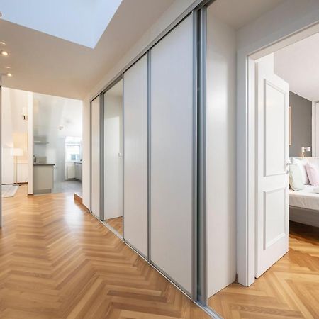 Penthouse Staatsoper Apartment Wina Bagian luar foto
